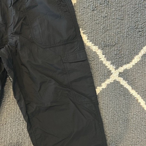 Old Navy Adjustable Quick Dry Cargo Pants - Picture 5 of 8